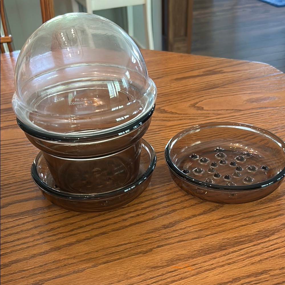 Corning ware amber colored glass pot and clear dome terrarium lid 2 saucers rare